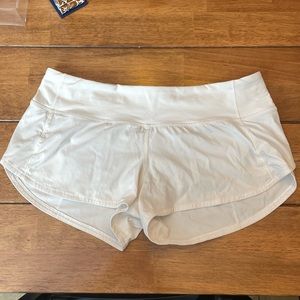 Lululemon Low Rise Speed Up Short- White